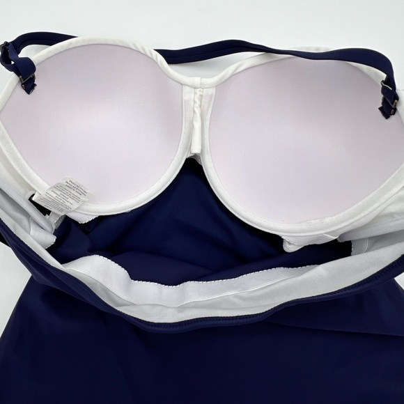 ISLAND ESCAPE - Fuji Tankini - Picture 5 of 7